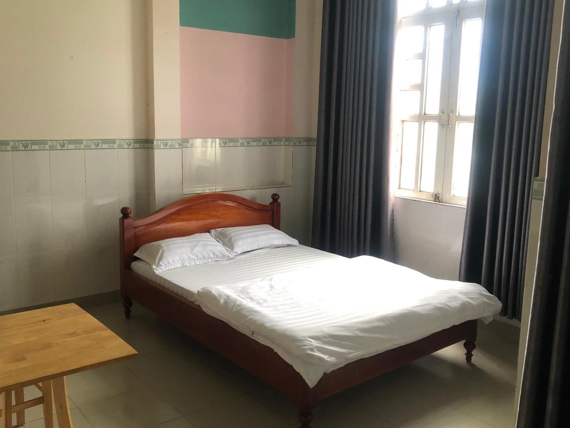 Khach San Quoc Viet Bed & Breakfast Бао Лок Екстериор снимка