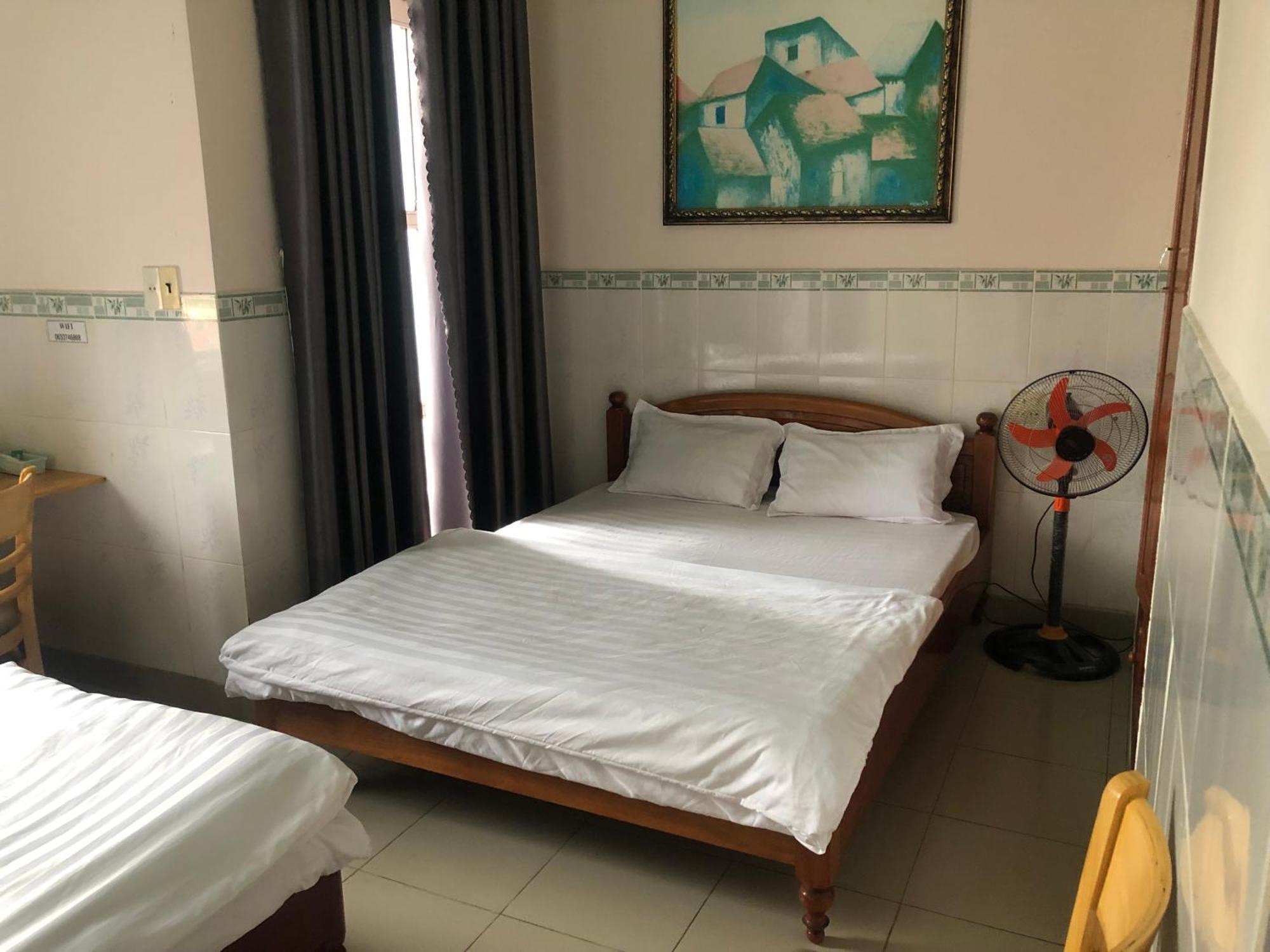 Khach San Quoc Viet Bed & Breakfast Бао Лок Екстериор снимка