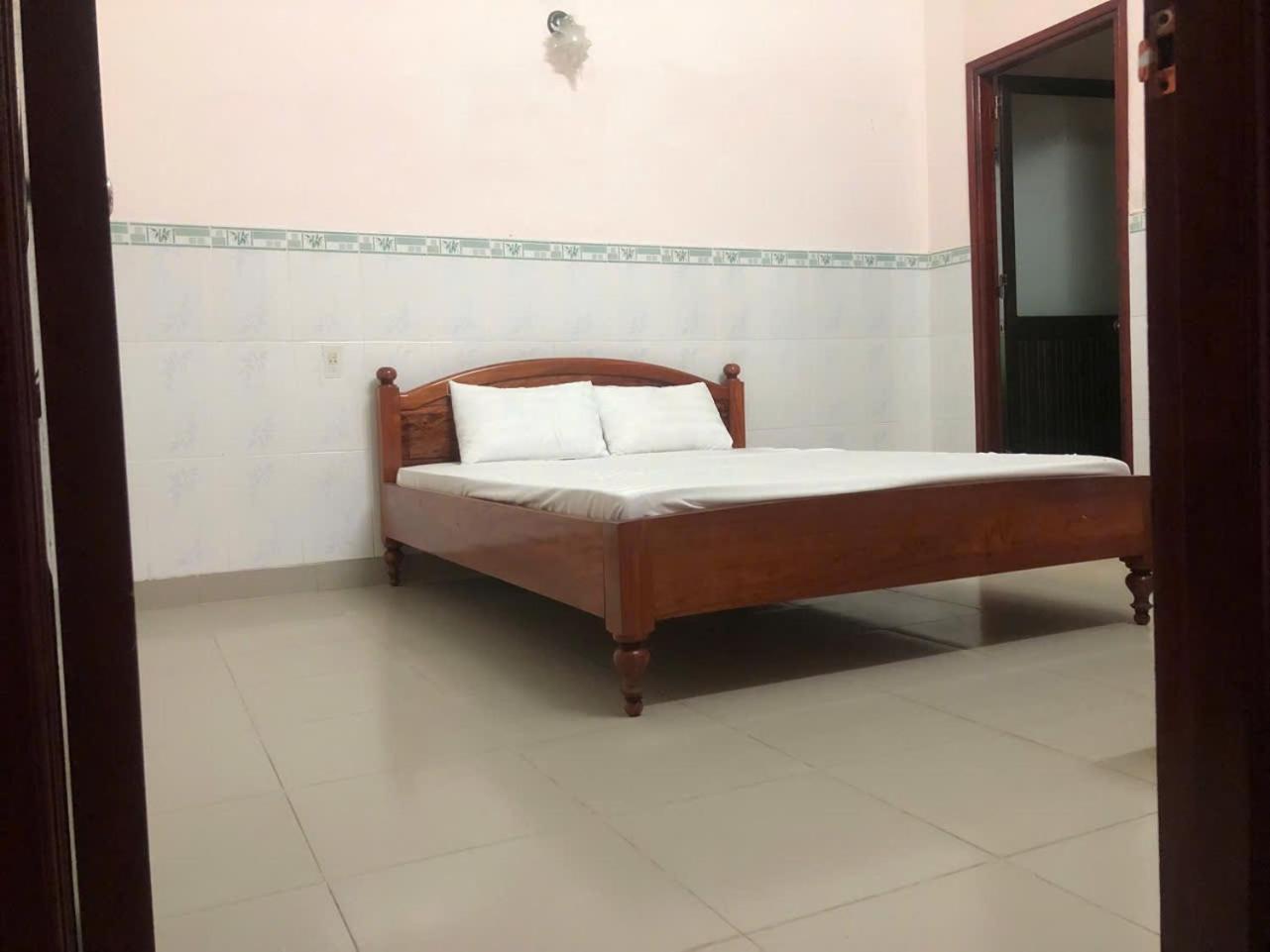 Khach San Quoc Viet Bed & Breakfast Бао Лок Екстериор снимка