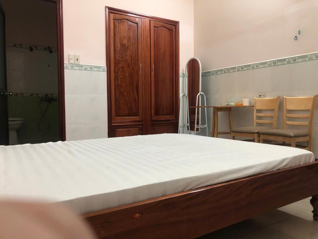 Khach San Quoc Viet Bed & Breakfast Бао Лок Екстериор снимка